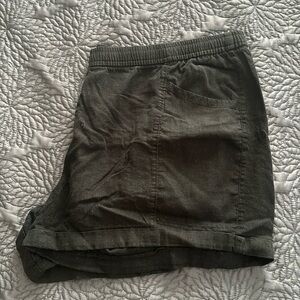 Black cuffed Linen Shorts - old navy size XXL